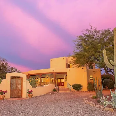 Spectacular Views, Heated Pool, And Outdoor Bbq-3